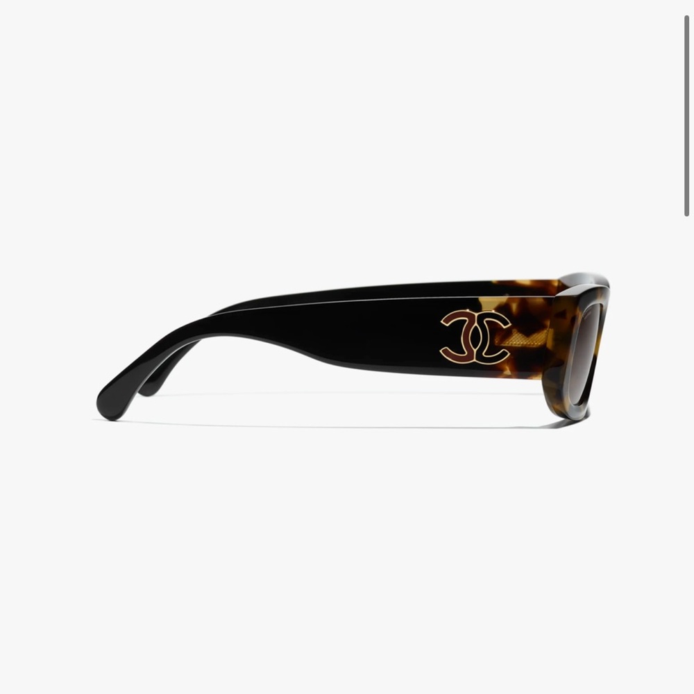 Chanel rectangular sunglasses - Picture 2 of 9